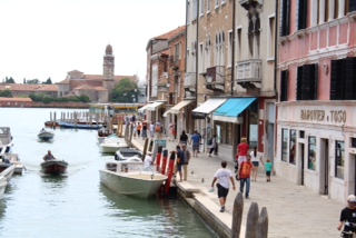 can-you-parallel-park-a-boat