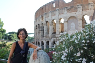 monieca-at-the-colosseum